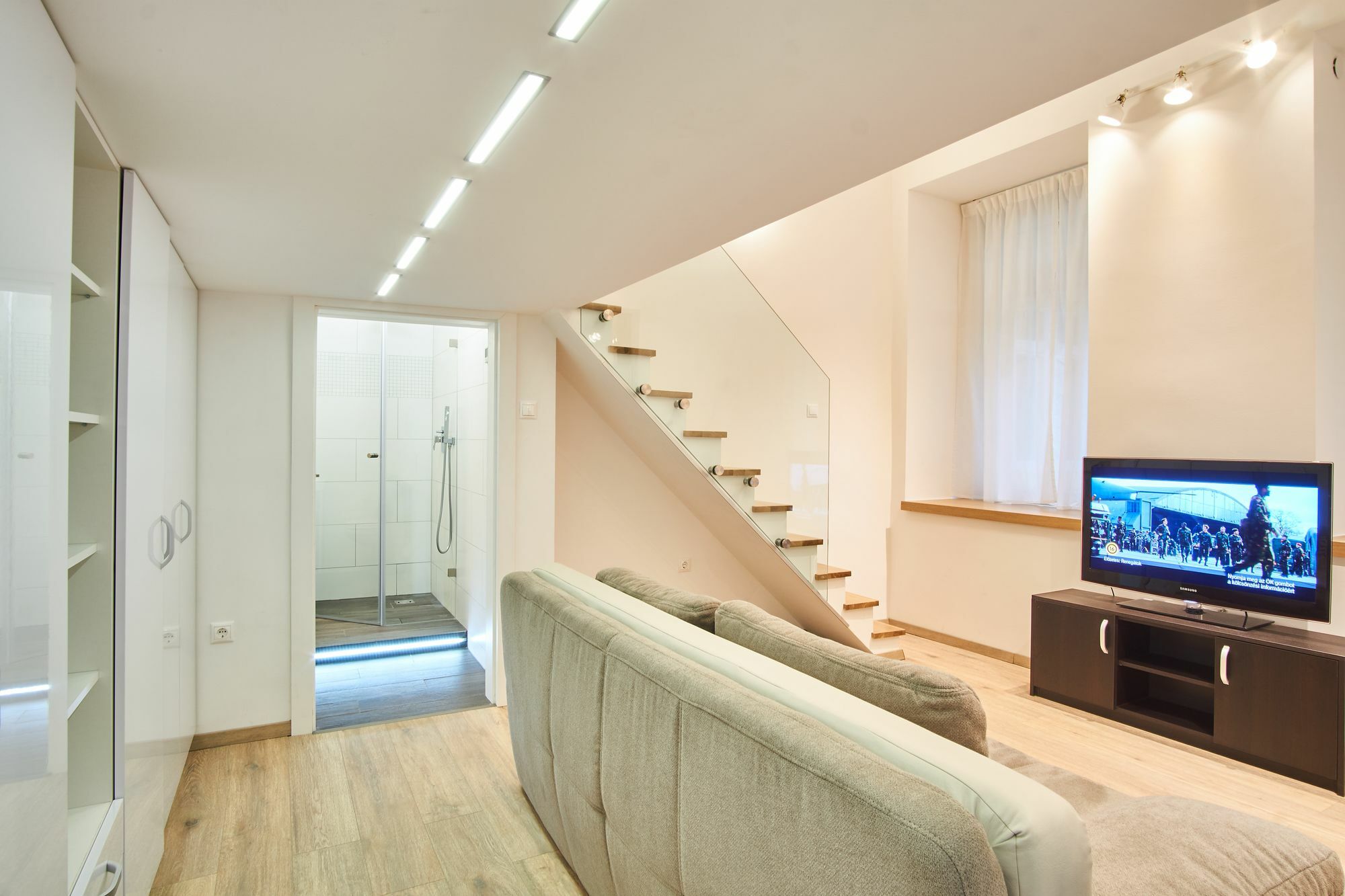 V27 Apartment | Hostaid 布达佩斯 外观 照片